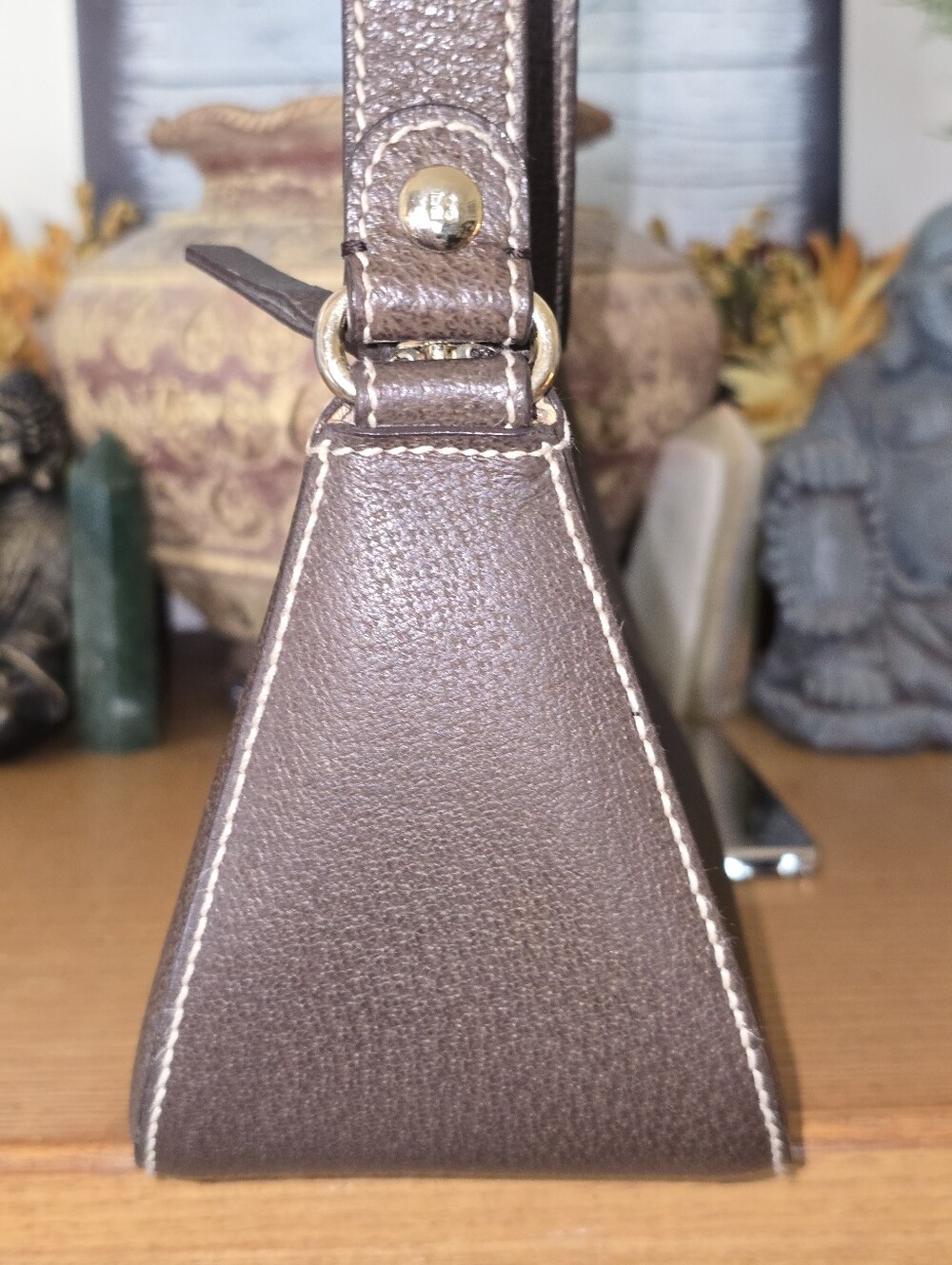Kate Spade Vintage Brown Pebbled Leather Baguette Shoulder Bag. EUC - Picture 6 of 14